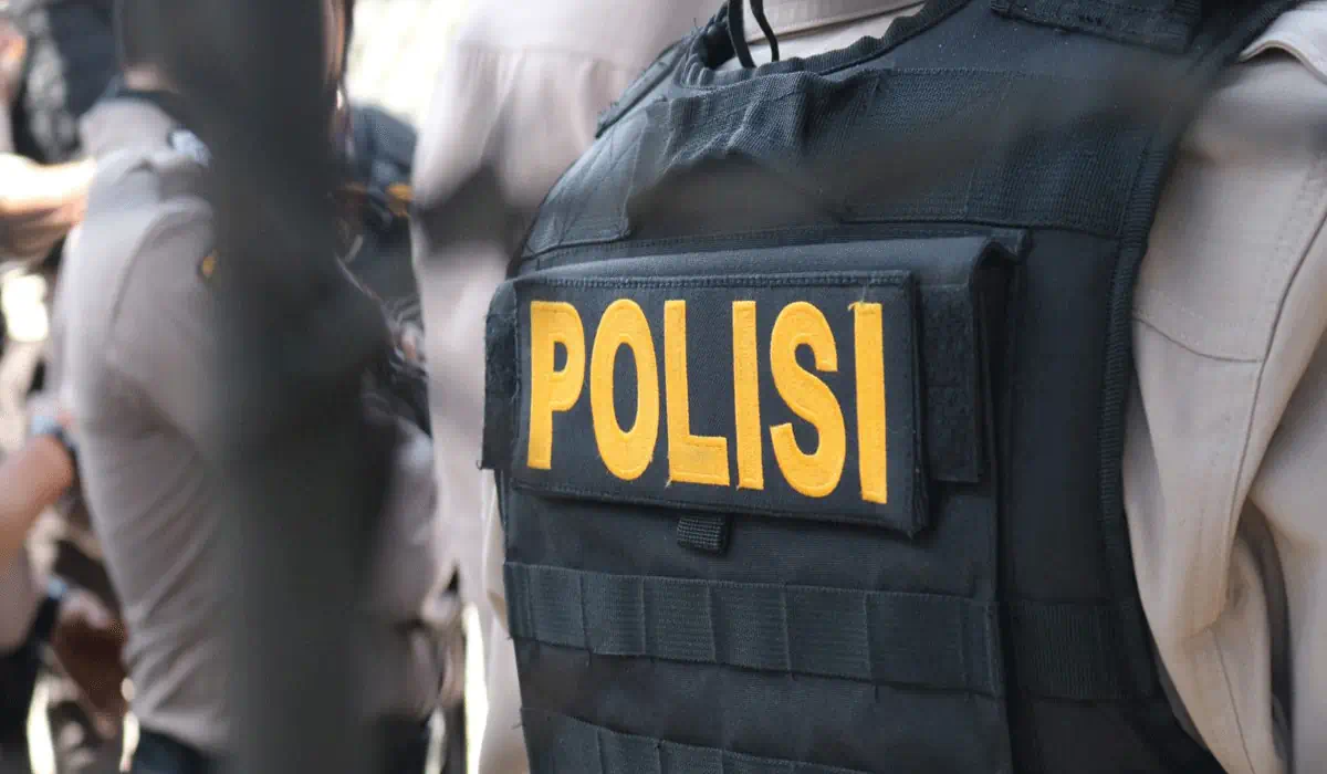  Polisi Lakukan Pengejaran Hingga Pelabuhan Lembar 