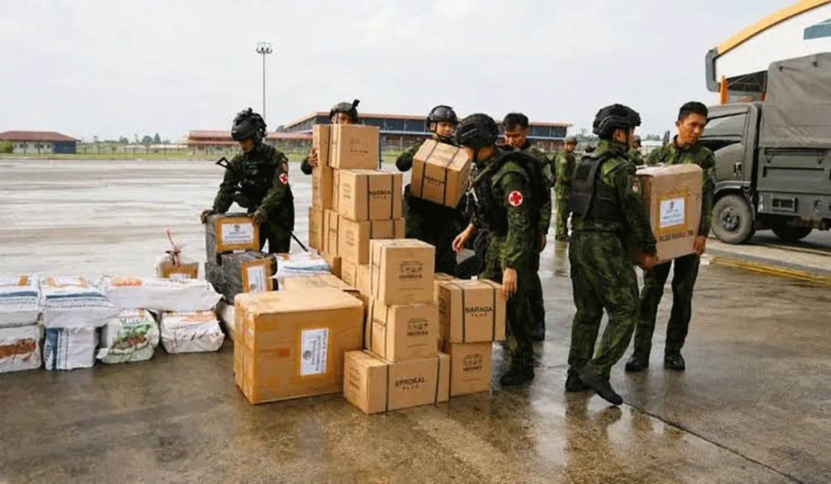 Misi Kemanusiaan TNI Menggetarkan Papua! Koops Habema Salurkan 2 Ton Obat dan Bantuan Logistik untuk Warga