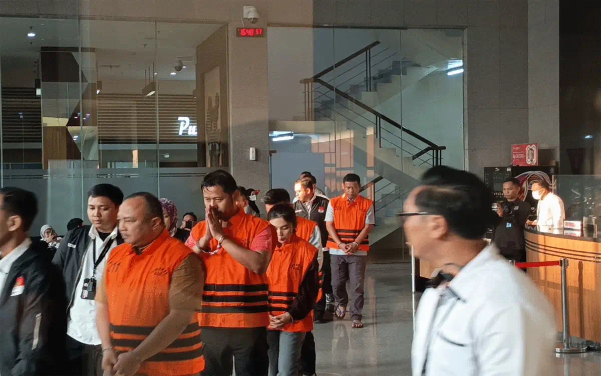 Geger! 5 Tersangka Korupsi Dana Kebencanaan, Adik Kepala BNPB Ikut Terseret
