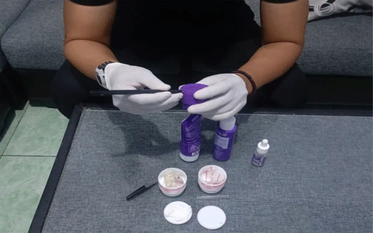 “Modus Tak Terduga di Lapas Banyuwangi! Sabu Diduga Diselundupkan Dalam Wadah Skincare