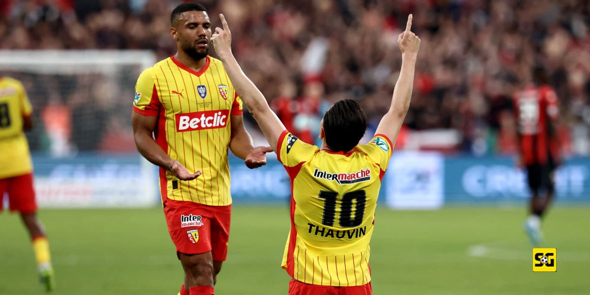 Kalahkan Nice dengan Skor 3-1, Lens Akhirnya Raih Gelar Coupe de France Pertama dalam Sejarah Klub!