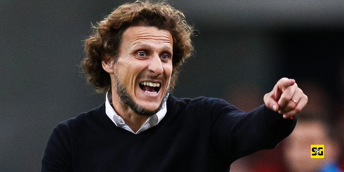 Diego Forlan Akan Gantikan Marcelo Bielsa Sebagai Pelatih Sementara Uruguay
