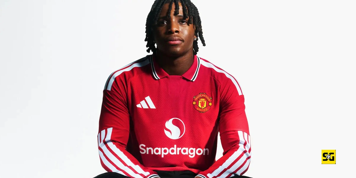 Manchester United Rilis Jersi Musim 2026-2027, Bernuansa Era 1970-an