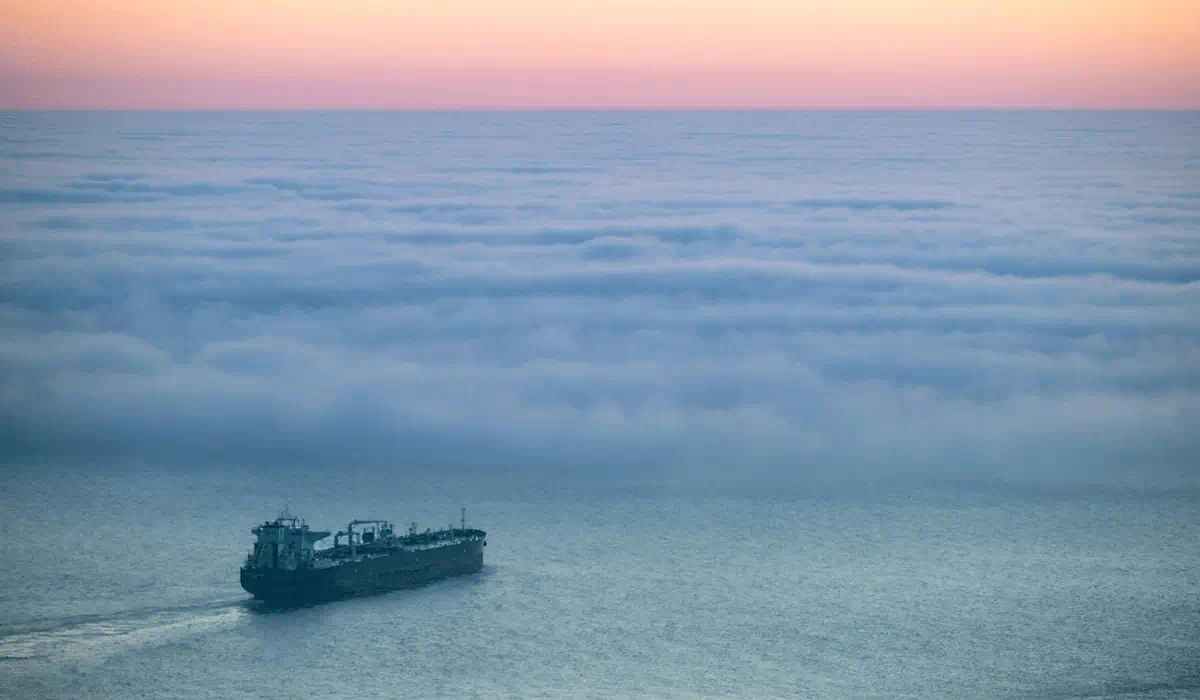 Ancaman Terselubung di Selat Hormuz? Rencana Militer AS Picu Ketegangan Baru
