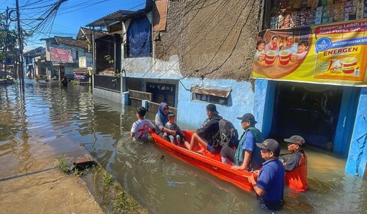 Bandung Raya Diterjang Bencana Beruntun, Ini 7 Fakta Mengerikan Yang Terjadi Di Lapangan!