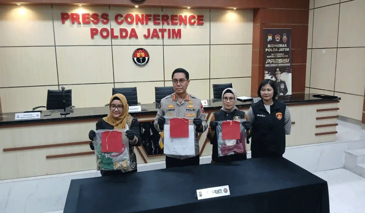 Gadis Kembar Dibawah Umur Diperkosa Ayah Tiri di Surabaya Hingga Hamil