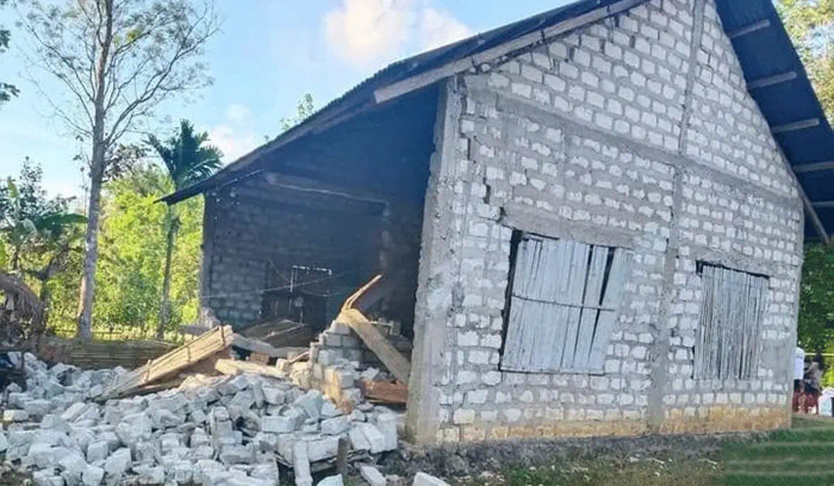 Gempa M 6,1 Hantam Sumba, Ini Kondisi 56 Rumah dan 13 Fasum yang Rusak