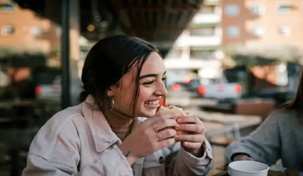 Gen Z Wajib Tahu! 4 Kebiasaan Sehari-hari Ini Bisa Jadi Ancaman Bagi Jantung