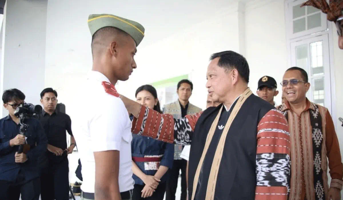Mendagri Tito Dorong Mahasiswa Unhan NTT Perluas Pilihan Karier, Jangan Cuma Jadi ASN!