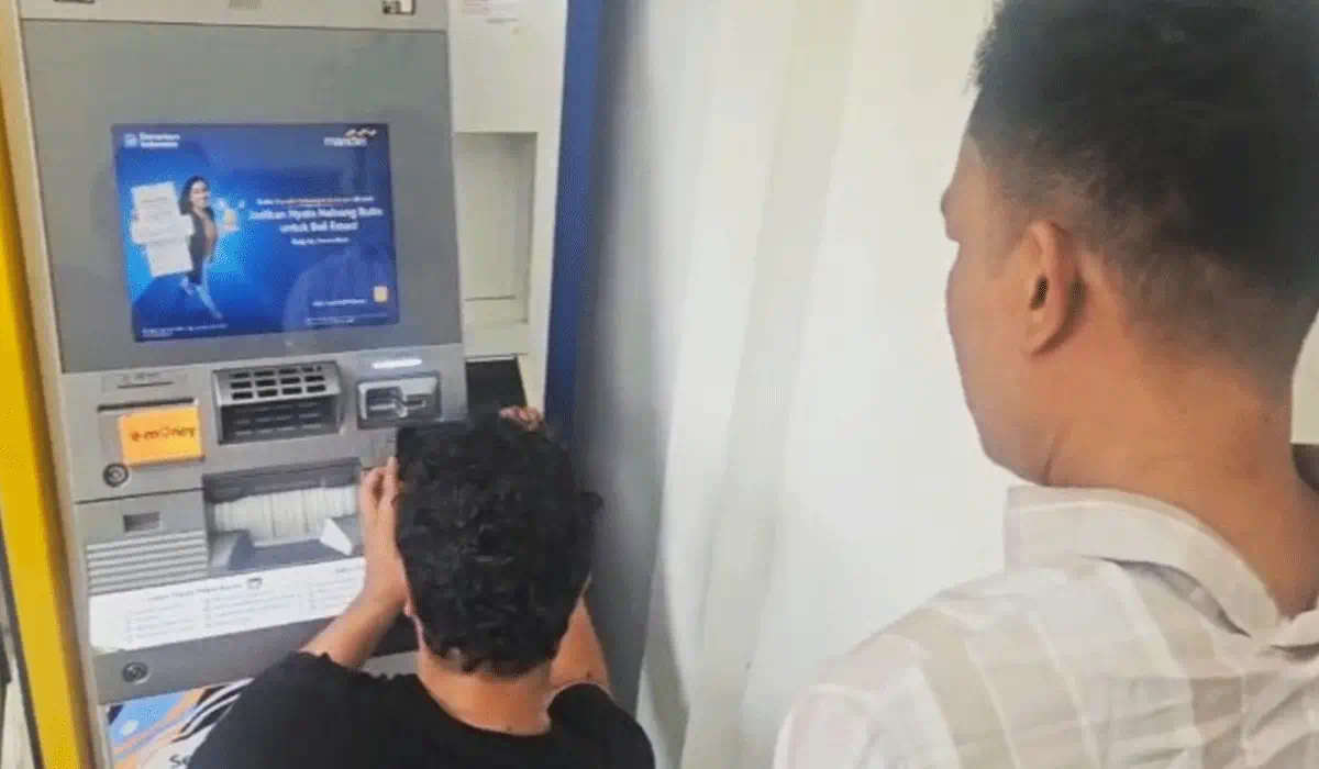 Modus Ganjal ATM Pakai Tusuk Gigi di Bogor Terbongkar, Pelaku Ditangkap!