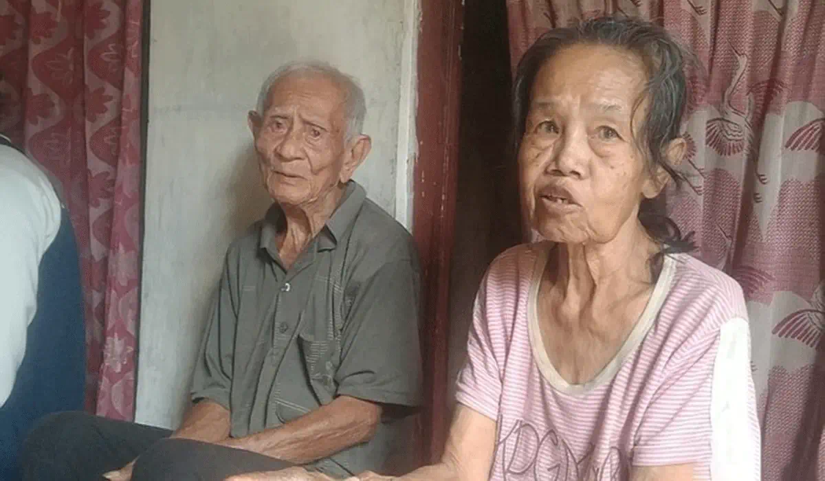 Tak Punya HP, Lansia di Pekalongan Malah Dicoret dari Bansos karena Terindikasi Judol