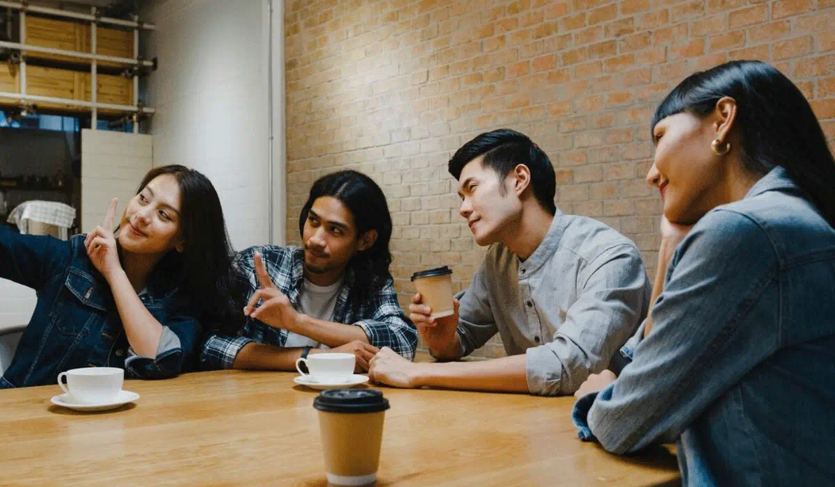 Viral! Tren “Soft Socializing” Jadi Gaya Nongkrong Baru Gen Z, Ternyata Begini Faktanya