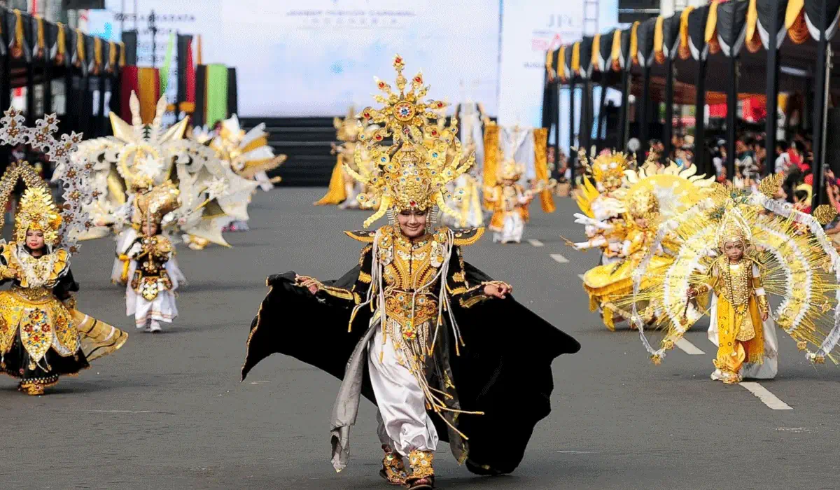 Wow Banget! Jember Fashion Carnaval Jadi Sorotan Dunia Dan Bikin Semua Terpana